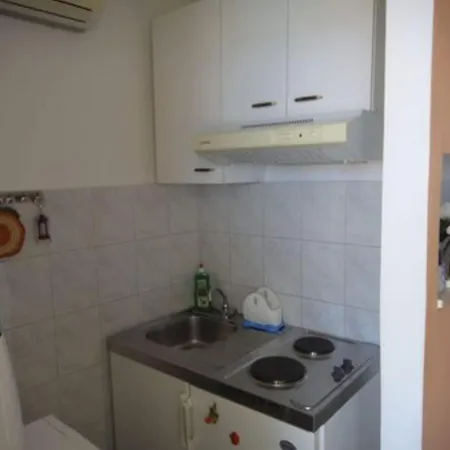 Seafront Pretner - Comfort With Balcony And Sea View Orebic