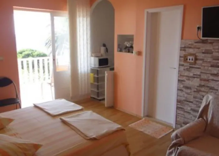 Seafront Pretner - Comfort With Balcony And Sea View 아파트